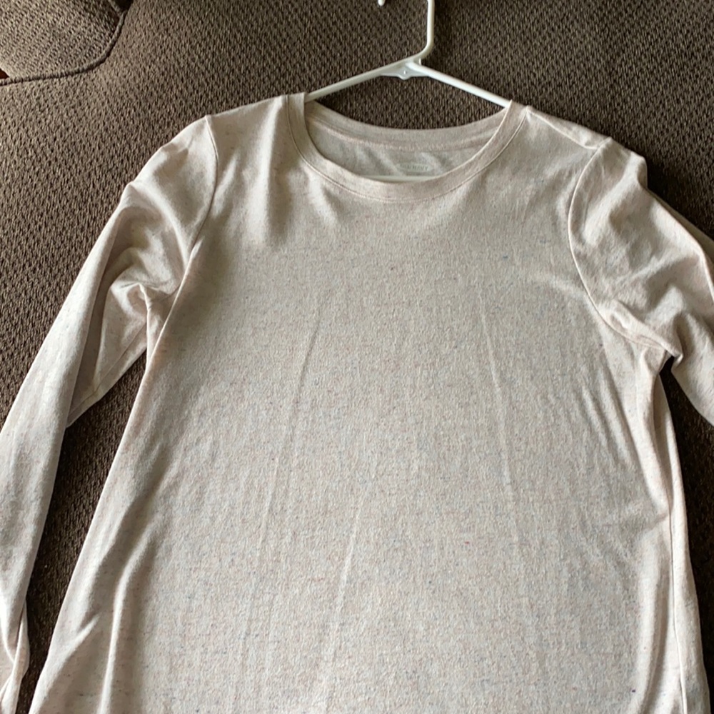 Long sleeve woman’s shirt